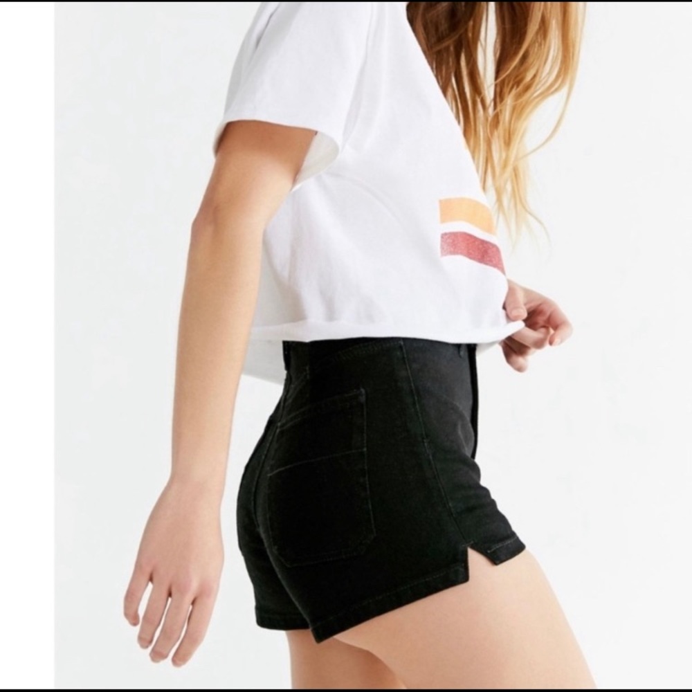 UO BDG Pin Up High Rise Black Jean Shorts Size 28